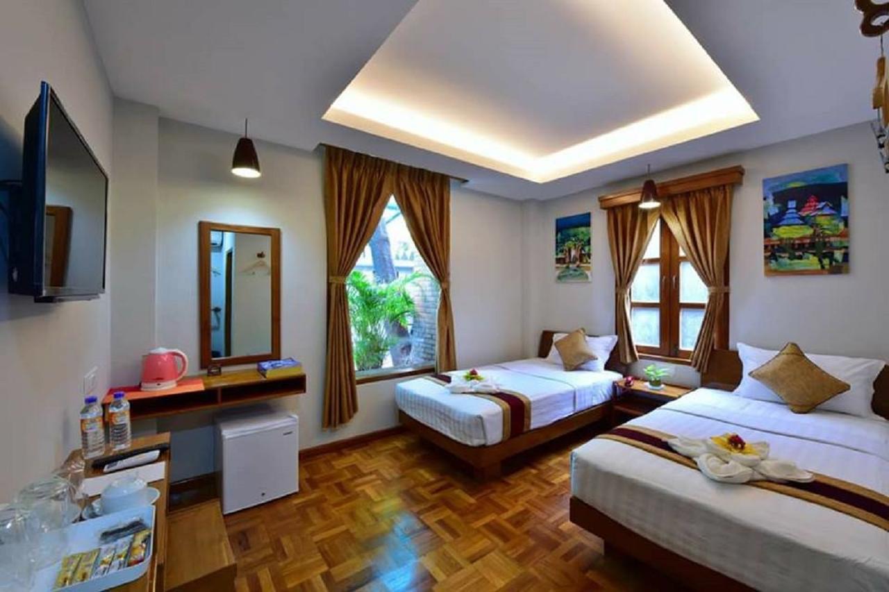 Northern Breeze Hotel Bagan Buitenkant foto